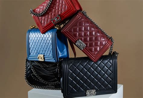 chanel boy bag 2012|Chanel le boy bag yupoo.